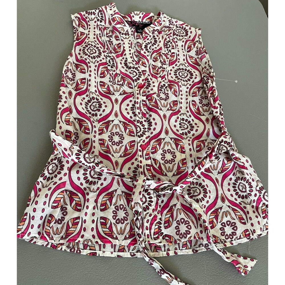 Peck & Peck Women's Blouse Small White Pink Paisley 100% Cotton Sleeveless Boho